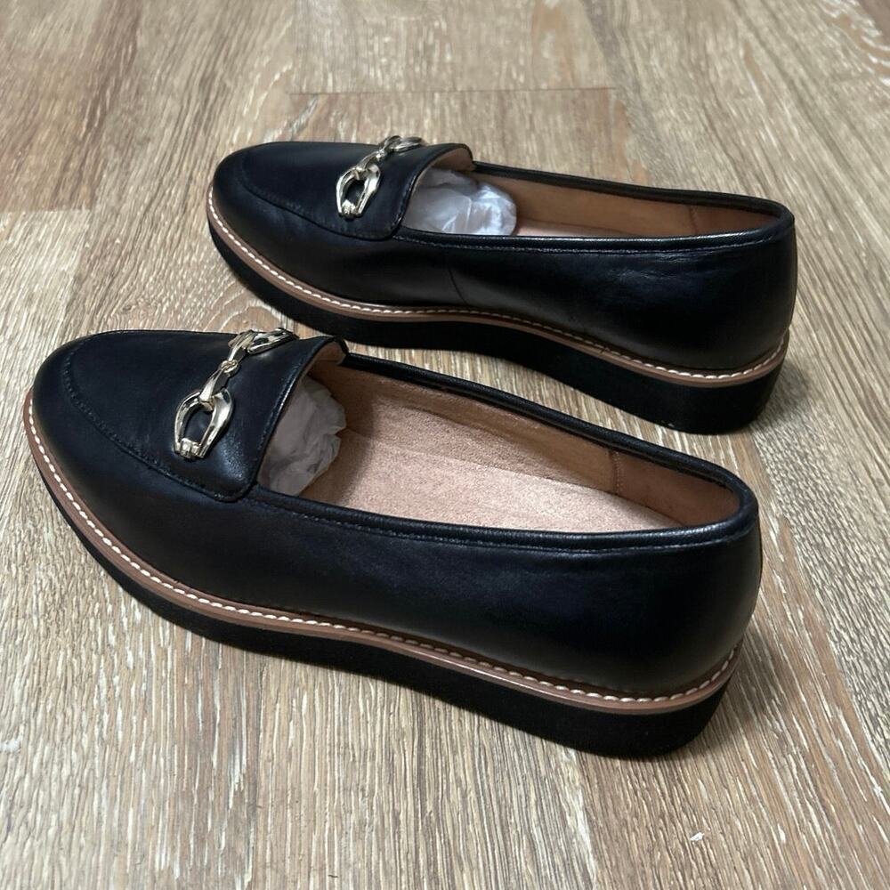 NATURALIZER NWB Adiline Bit Black Leather Gold Detail Comfort Loafers 9.5 Wide - Picture 5 of 10